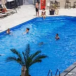 Divin *