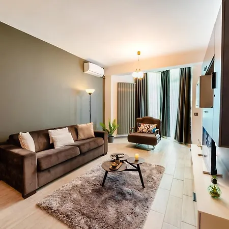 Divin & Adorabil Apartment Navodari